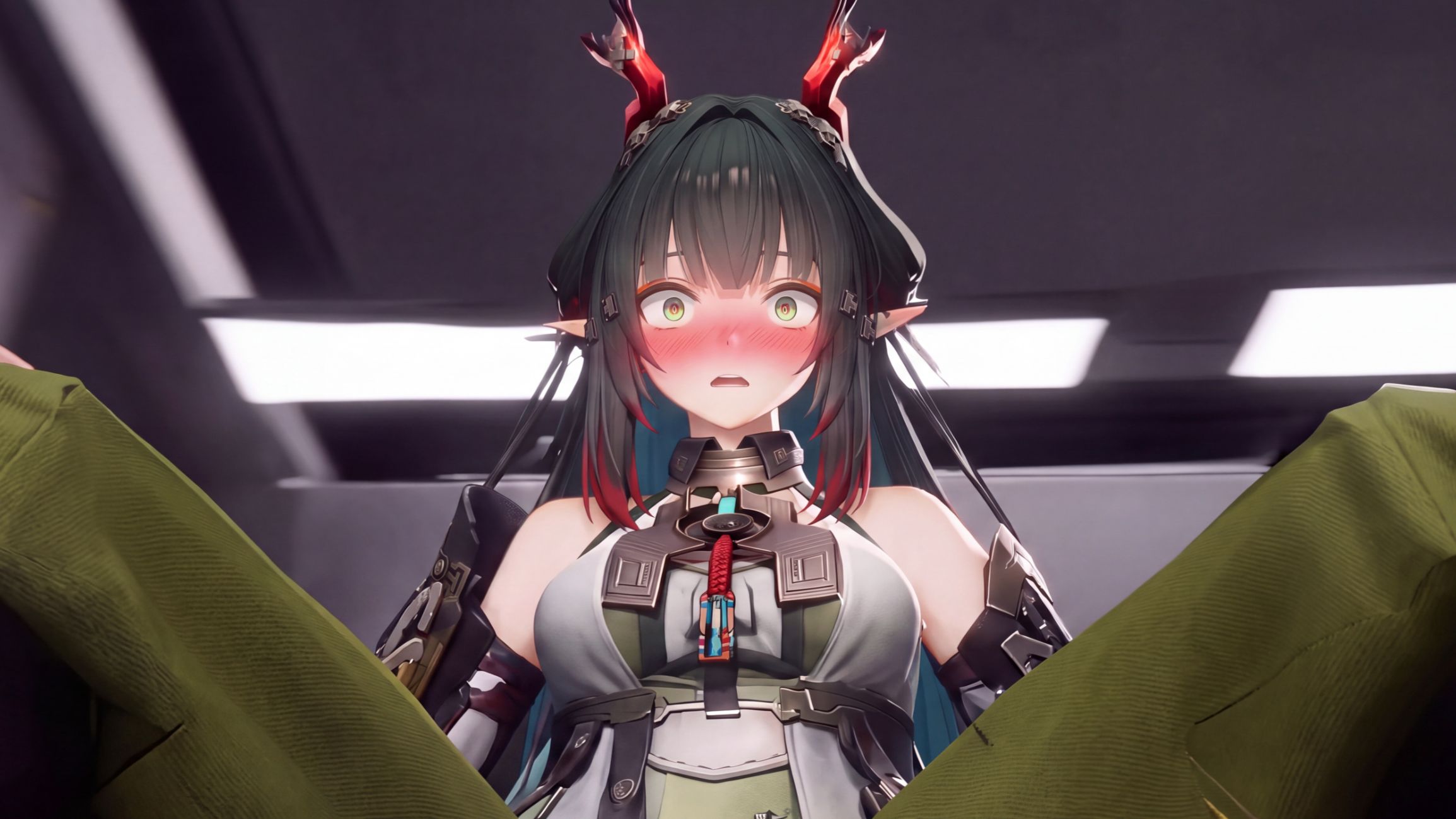 “给我掰开!”
